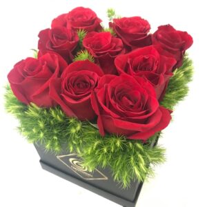 Scatola di rose rosse - Composizione
